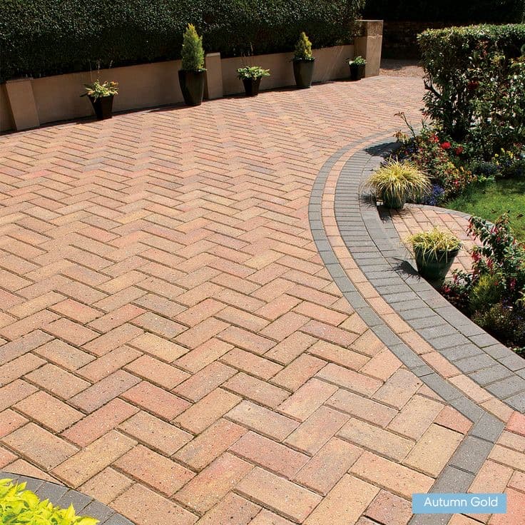 Block paving driveway by Umpleby Groundworks